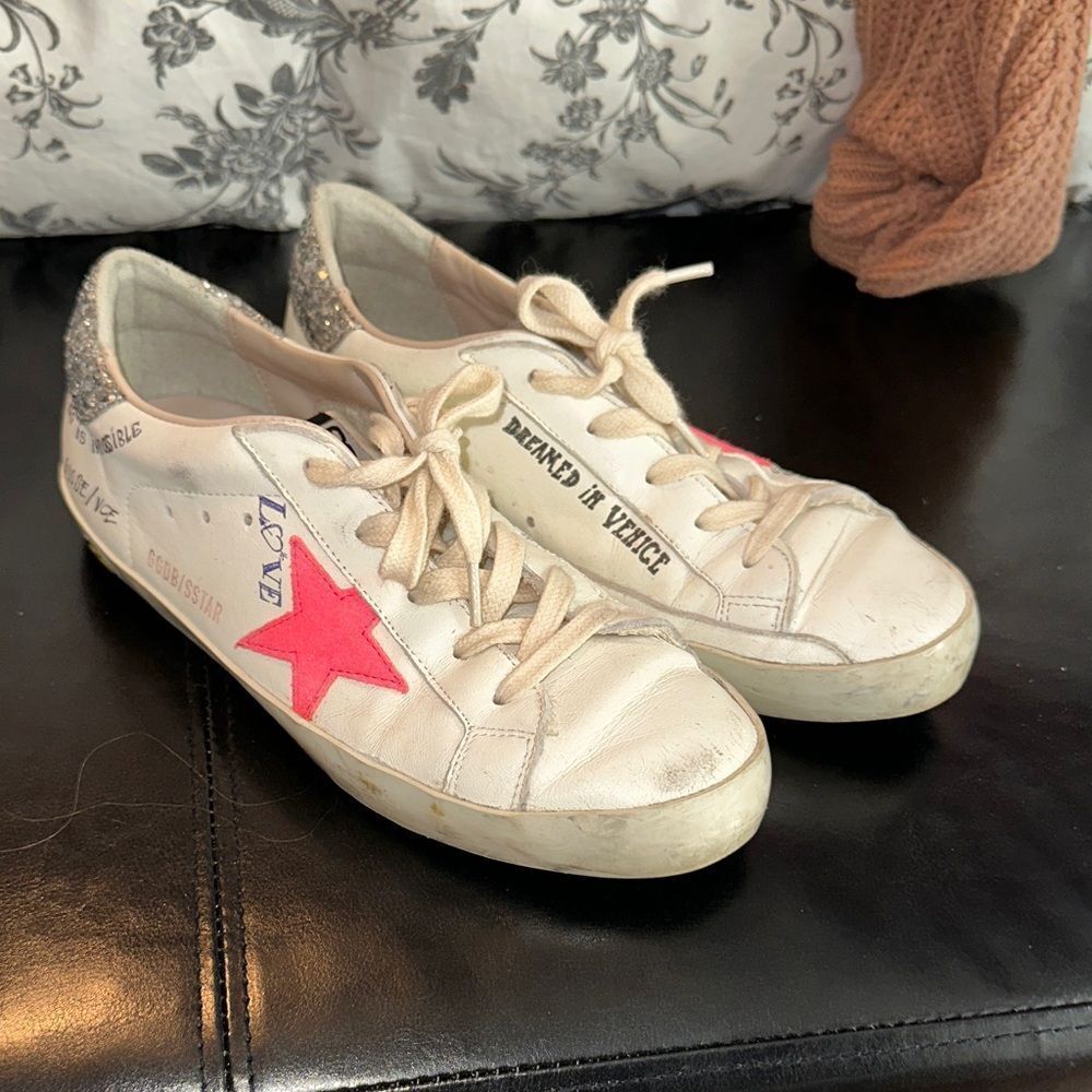 Golden Goose Venice, graffiti sneakers